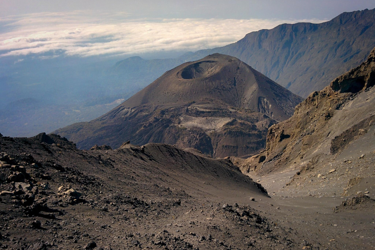 3 Days Mt Meru Trekking Tour