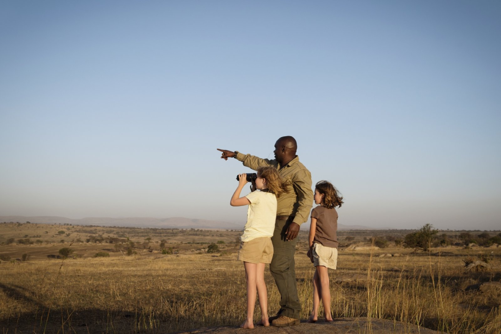 6 Days Semi Luxury Family Safari Attractions