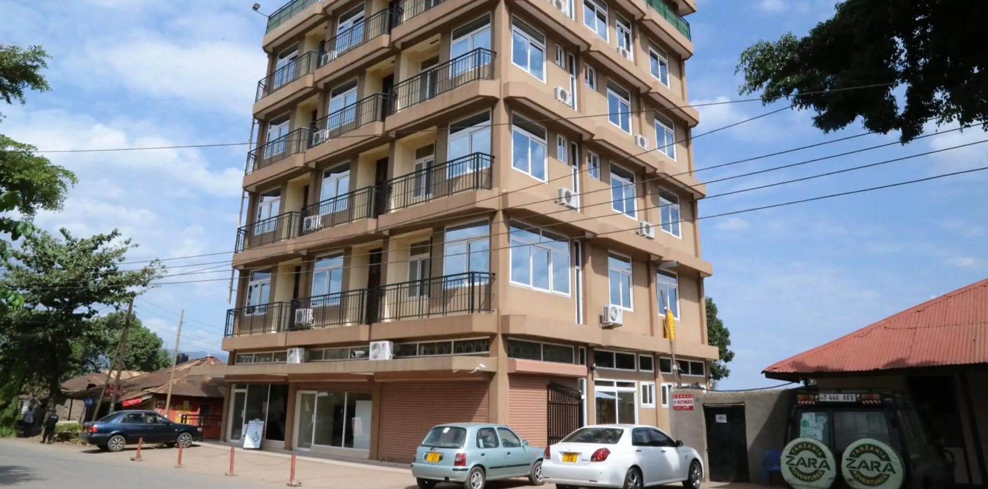 8 Days Lemosho Route Hotel